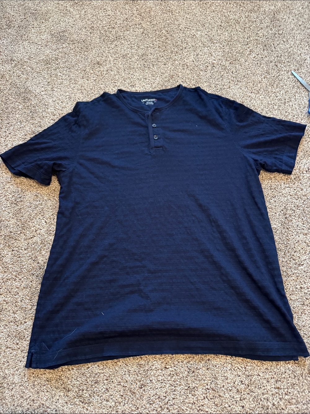 UNTUCKit Men’s Navy Short-Sleeve Everyday Comfortable Shirt size M